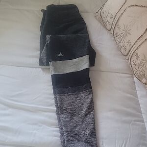 ALO LEGGINGS